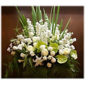 F73 Funeral Flowers - Sympathy Flowers  